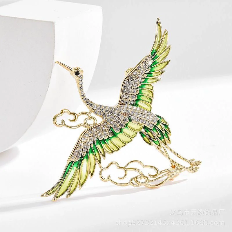 Animal Winged Crane Brooches for Women Rhinestones Enamel Oil Hollow Metal Cloud Bird Brooch Pins Trendy Jewelry Accessories