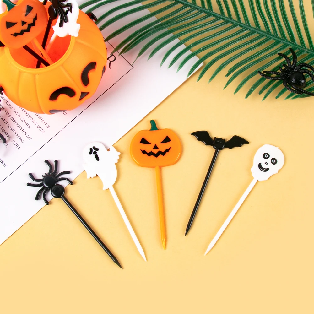 10/20pcs Plastic Halloween Toothpicks Halloween Cupcake Topper Ghost Bat Spider Fruit Toothpicks Halloween Party Decoration 2024