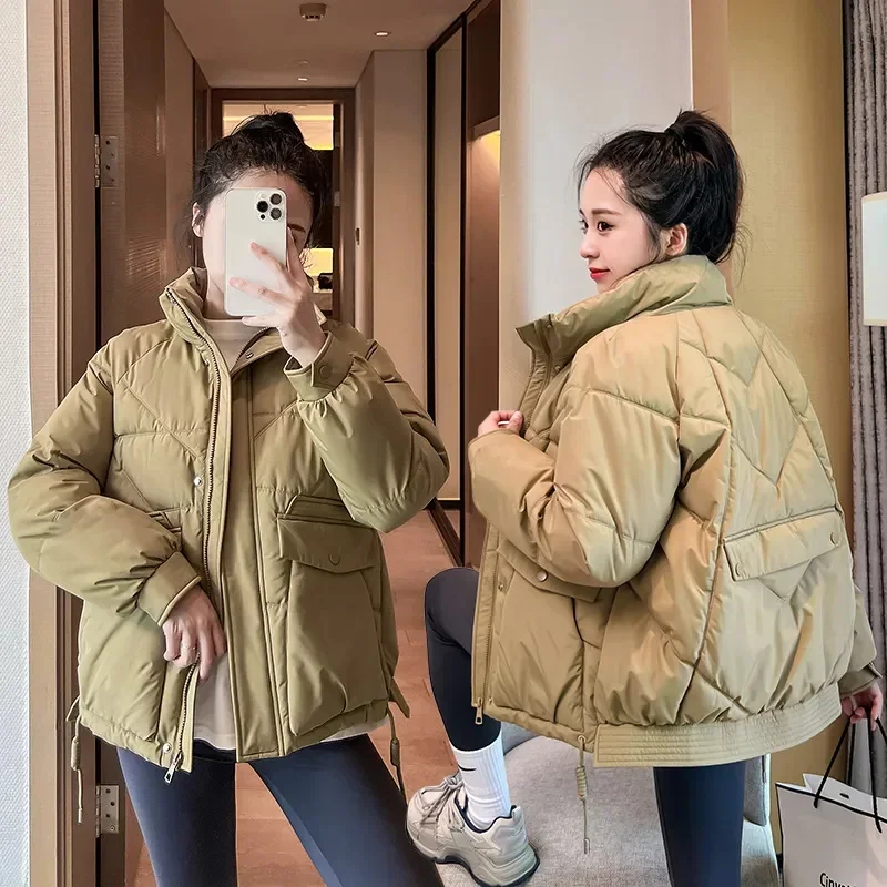 Giacca in cotone da donna stile corto 2025 Nuova versatile giacca in piumino di cotone