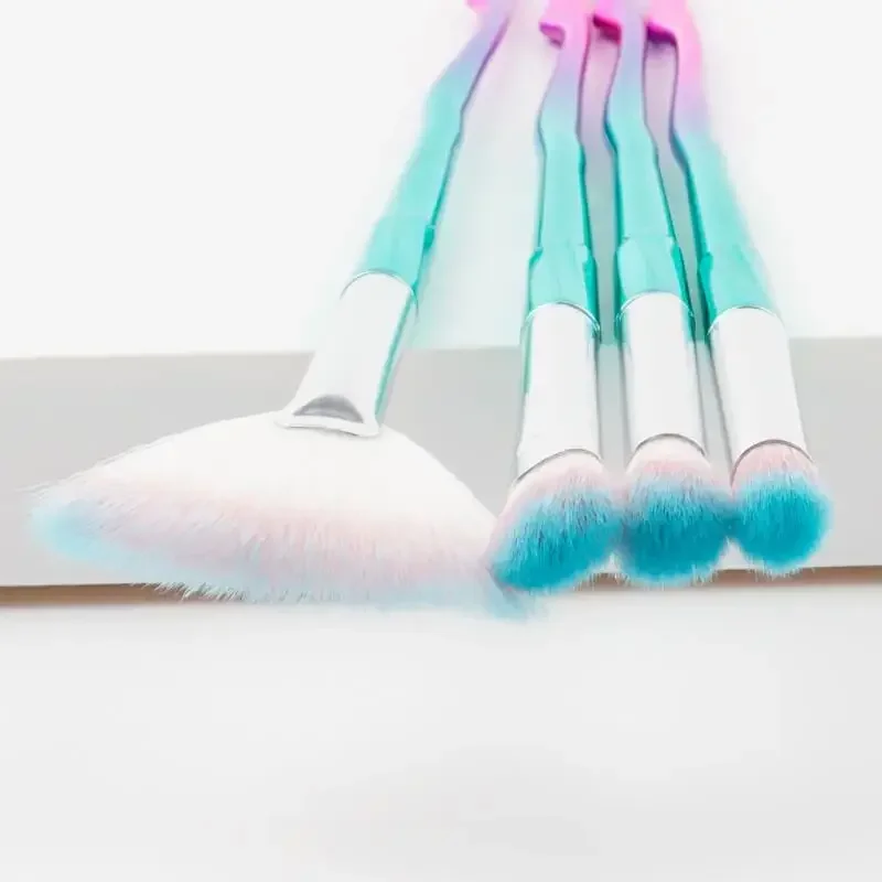 4Pcs/Set Professional Makeup Brushes Foundation Power Eyeshadow Contour Eye Beauty Make Up Tool Brush Kit