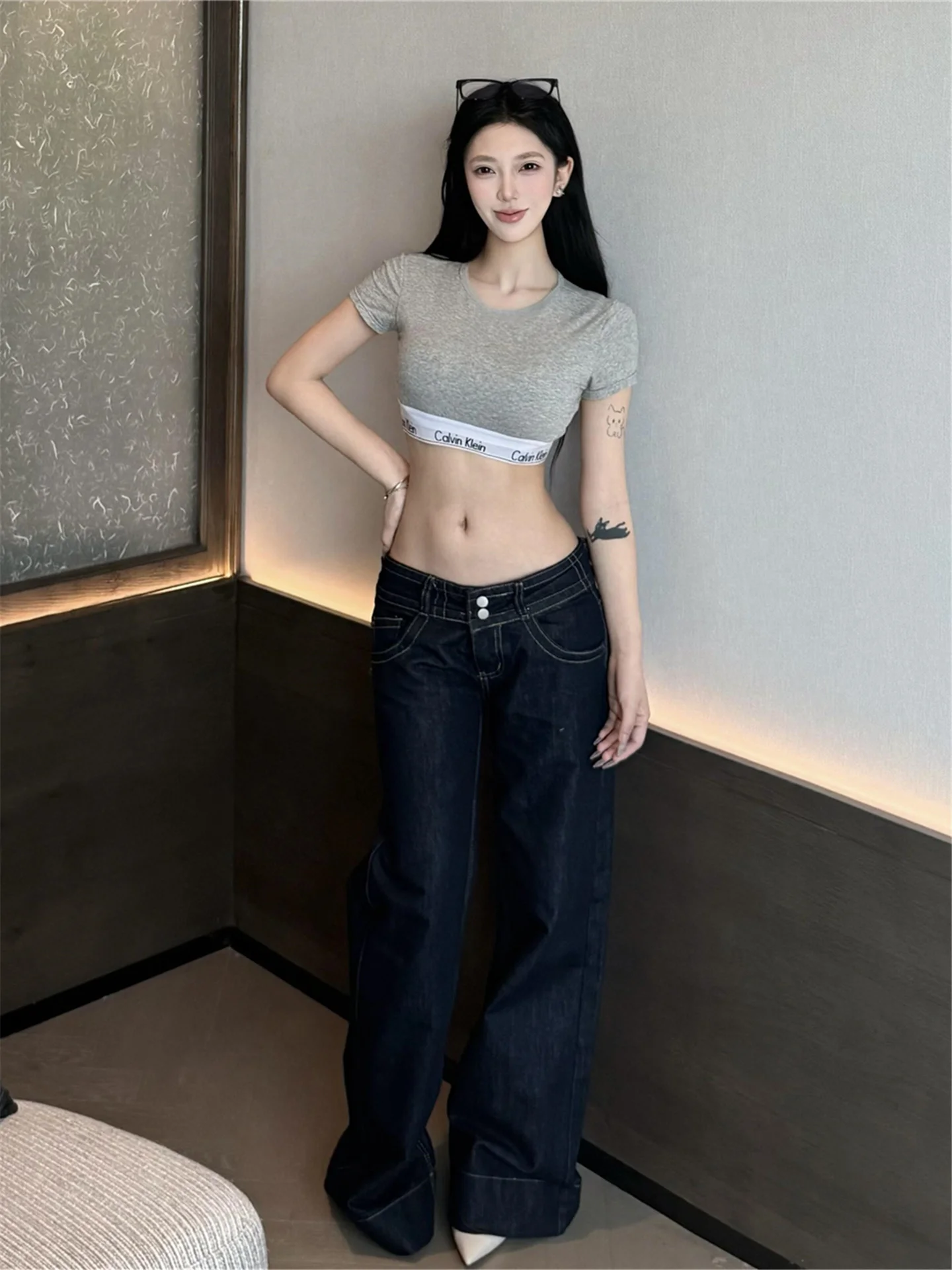 

Американские винтажные джинсы-клеш с низкой посадкой для женщин: свободные, стройнящие, удлиненные, повседневные, из мягкого хлопка, с эффектом потертости