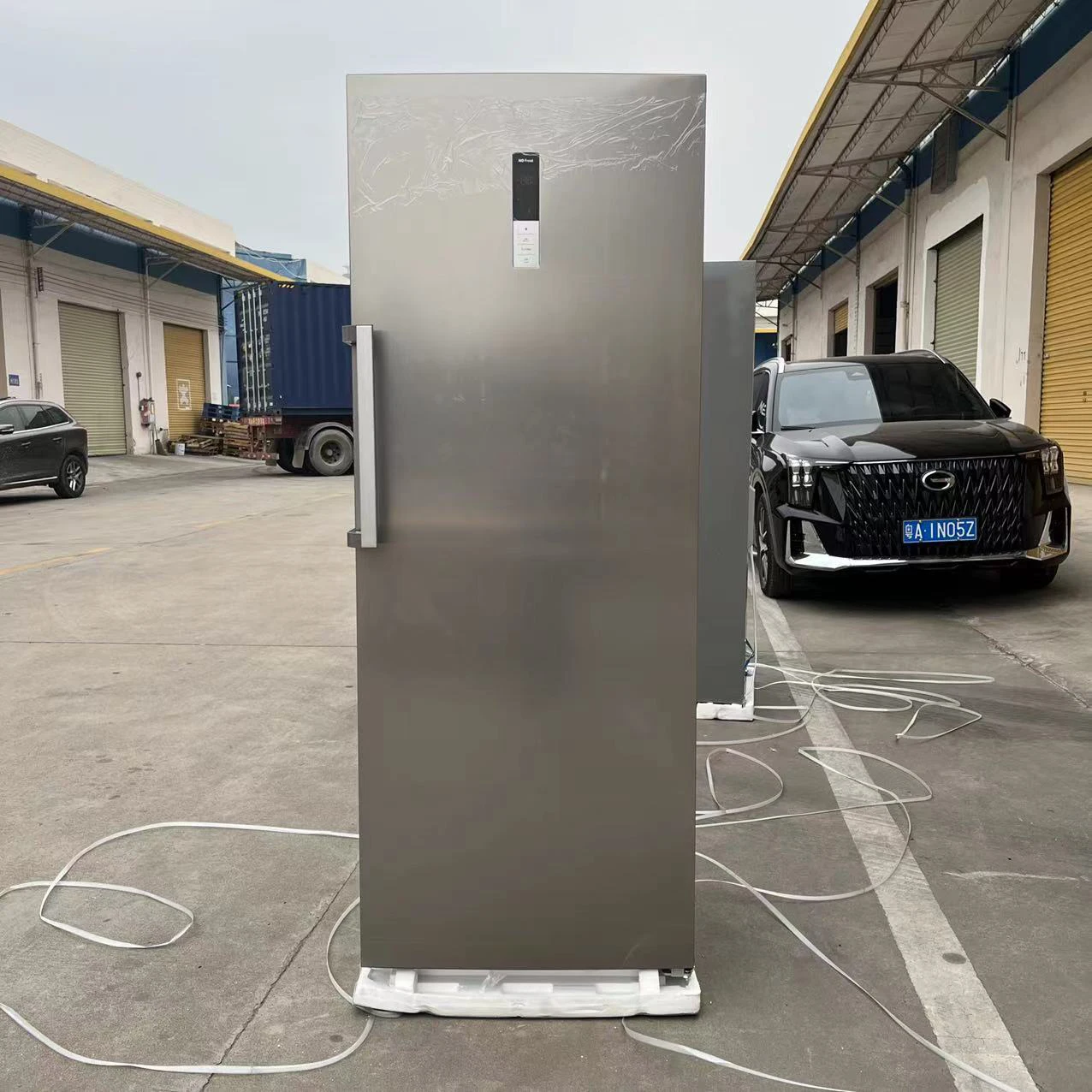310L Double Door Refrigerator Bottom Freezer Top Fridge with Water Dispenser for Household Kitchen Appliances Fridge Pro