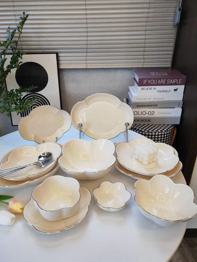 

Новый набор посуды для дома: тарелки, миски, салатники класса люкс для сервировки стола