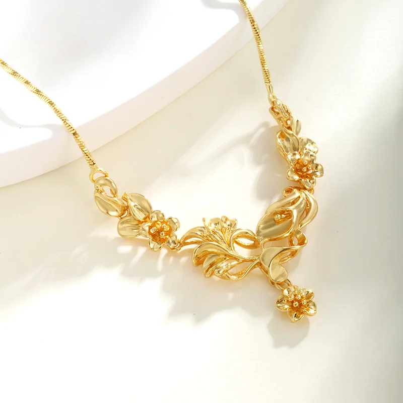 

Tulip Necklace Women's Vintage Wedding Bridal Necklace