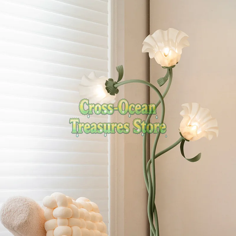 lampara-de-pie-de-viento-color-crema-sala-de-estar-sofa-internet-celebridad-retro-diy-pastoral-francesa-dormitorio-atmosfera-lampara-de-flores