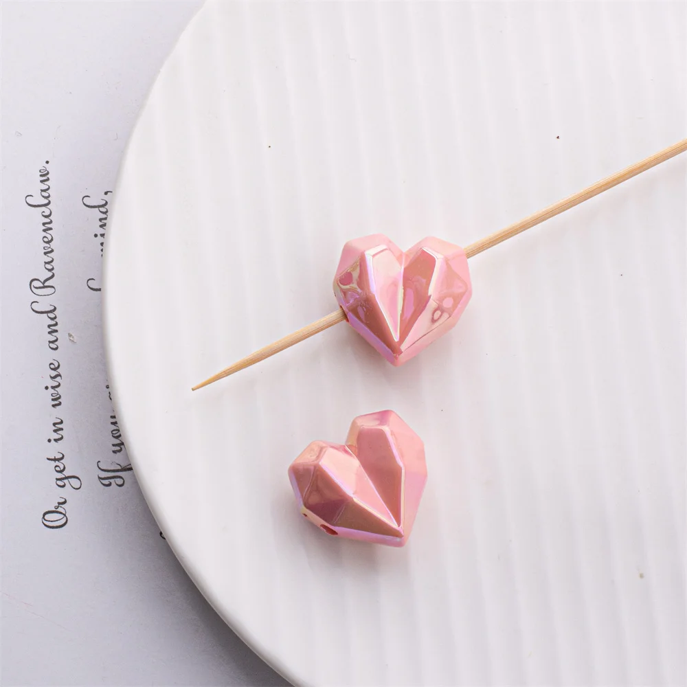 CH07  Plated High Quality Solid Color Diagonal Hole Acrylic Heart Cut Three-Dimensional DIY Mobile Phone Chain Bracelet Material
