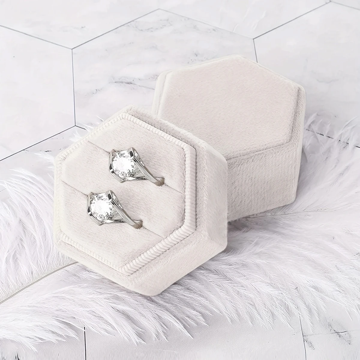 1pc-Hexagon Flannel Ring Box Colorful Spot Velvet Jewelry Display Packaging for Wedding Confession