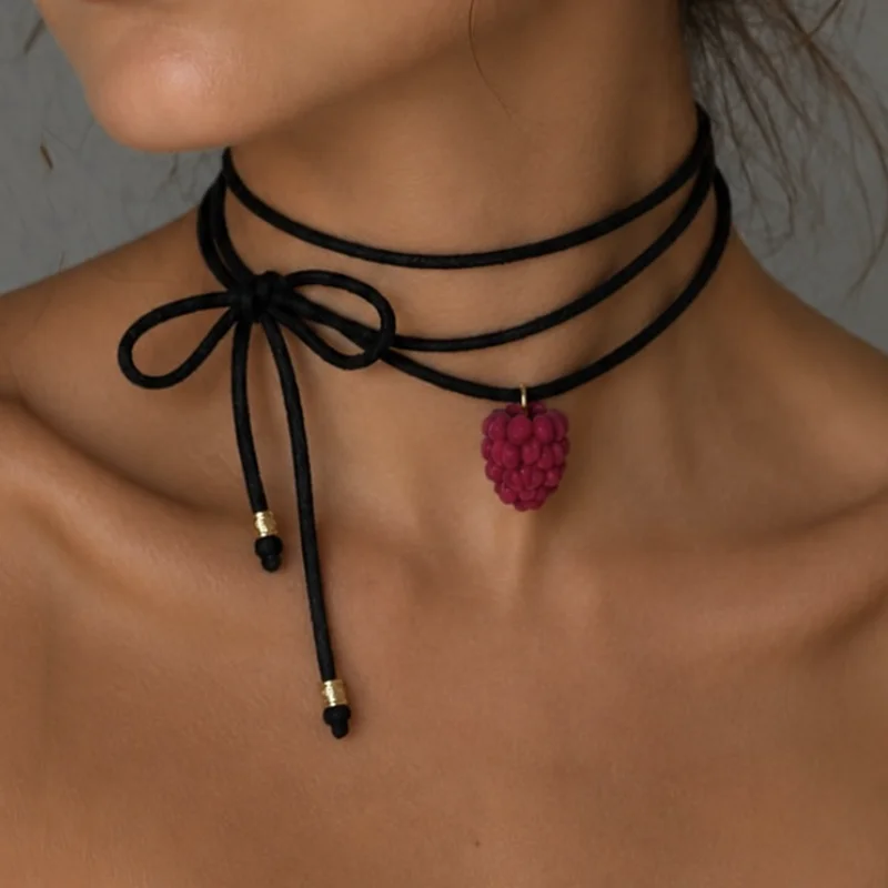 Black Classic Gothic Tattoo Lace DIY Long Choker Fruit Pendant Necklace For Girls Jewelry Trend Vacation Wedding Gift N0560
