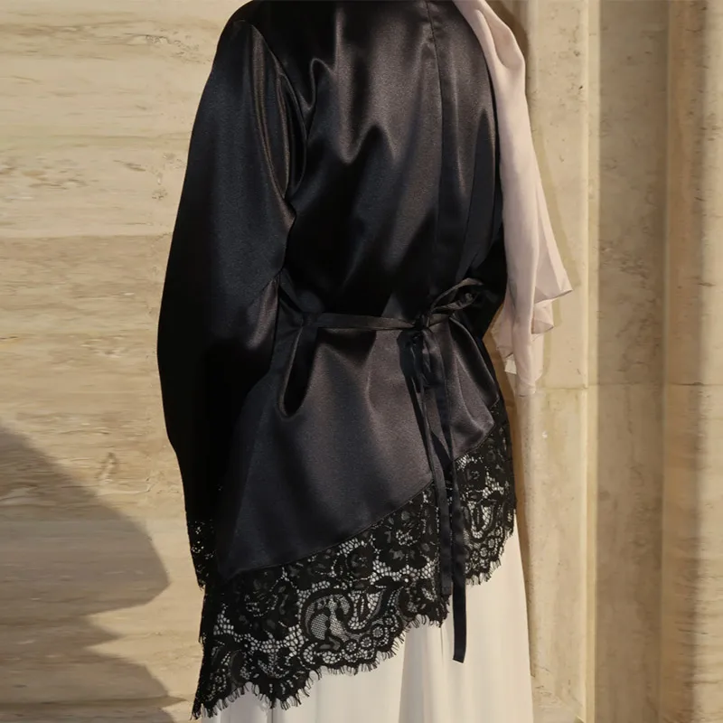 02 black