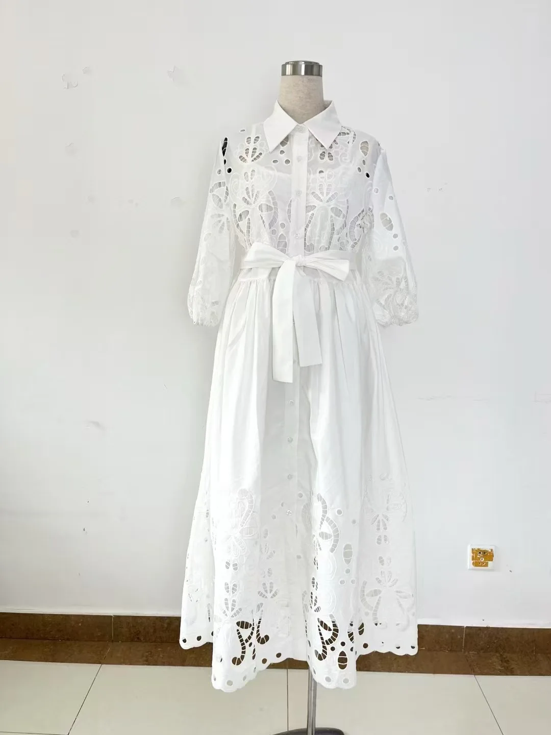 

2025 Spring and Summer New Lapel Single-breasted Embroidery Hollow Loose White Long Dress with Belt-GZDL106