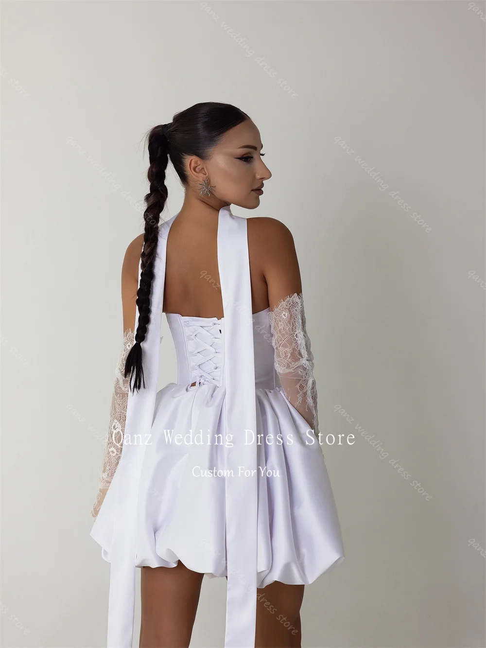 Qanz Civil Weiß Mini Hochzeit Party Kleider Satin Backless Sexy Brautkleider Puffy Kurze Frauen Robe De Mariée Angepasst