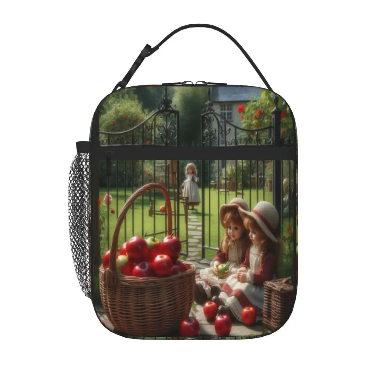 Hot Sale Victorian Children In The Courtyard With Red Apples Cute Meal Prep Bag Elementary School Carry Lunch Bag