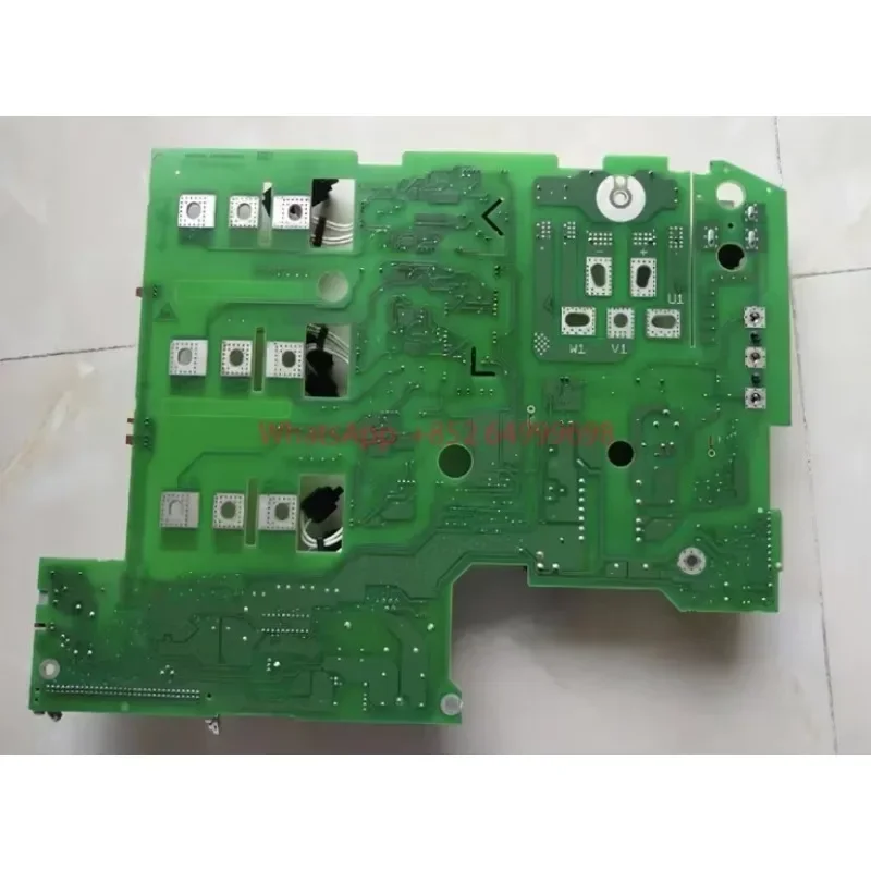 

6SE7024-7ED84-1HF4 КОНТРОЛЛЕР МОЩНОСТИ SIMOVERT MASTERDRIVES MOD. PEU F. UNITS 47A, 3-PH 380-460V 6SE7024 7ED84 1HF4