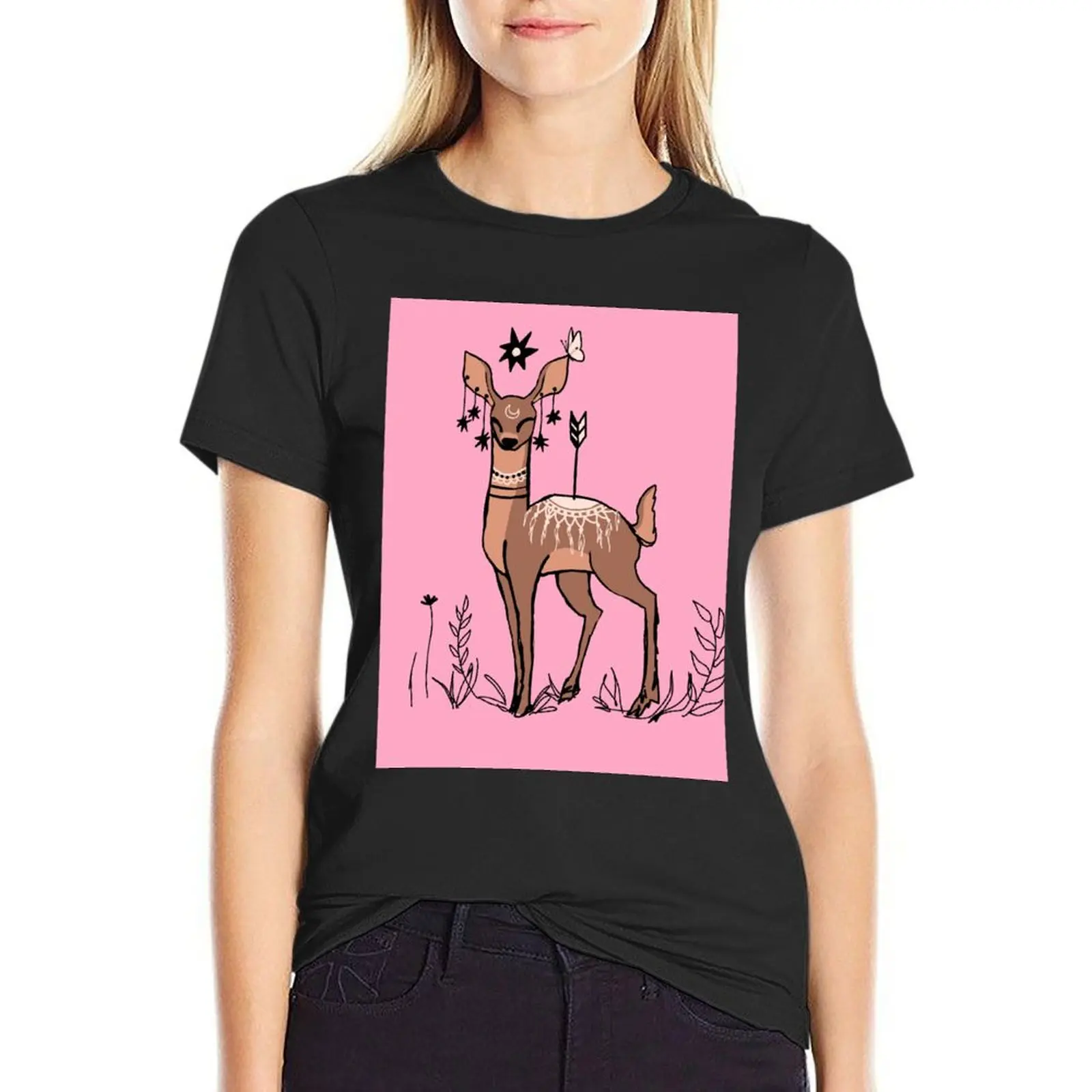 

Deer with an arrow in it T-Shirt sweat aesthetic clothes cute tops plain clothes for woman