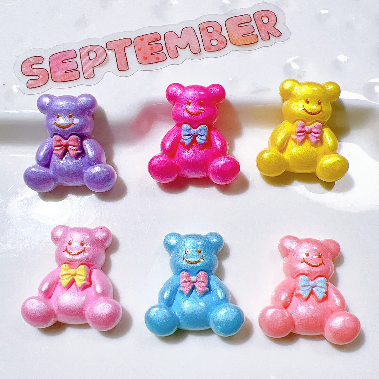 10Pcs New Cute Resin Cute Cartoon Smiling Bow Tie Bear Series Flat Back Scrapbooking DIY Jewelry Craft Decoration Accessories