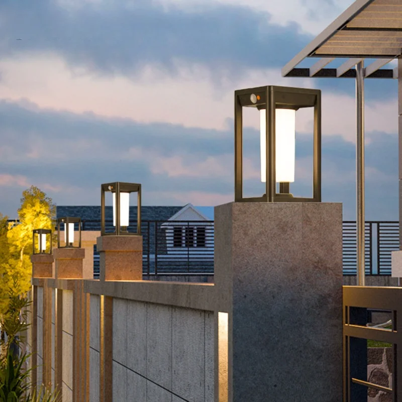 Wall Column Headlight New Solar Energy Home Outdoor Villa Courtyard Garden Courtyard Entrance Human-Sensing Small Pillar Light view 3