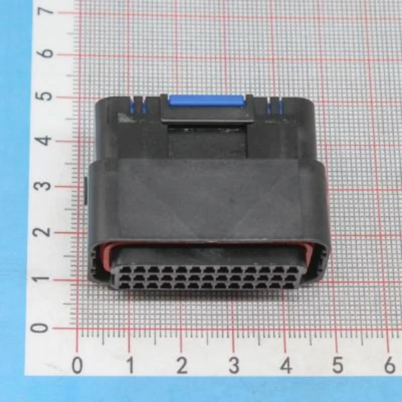 

2PCS Original genuine Connector MX47039SF1 FOR Car 39 pos. Socket housing