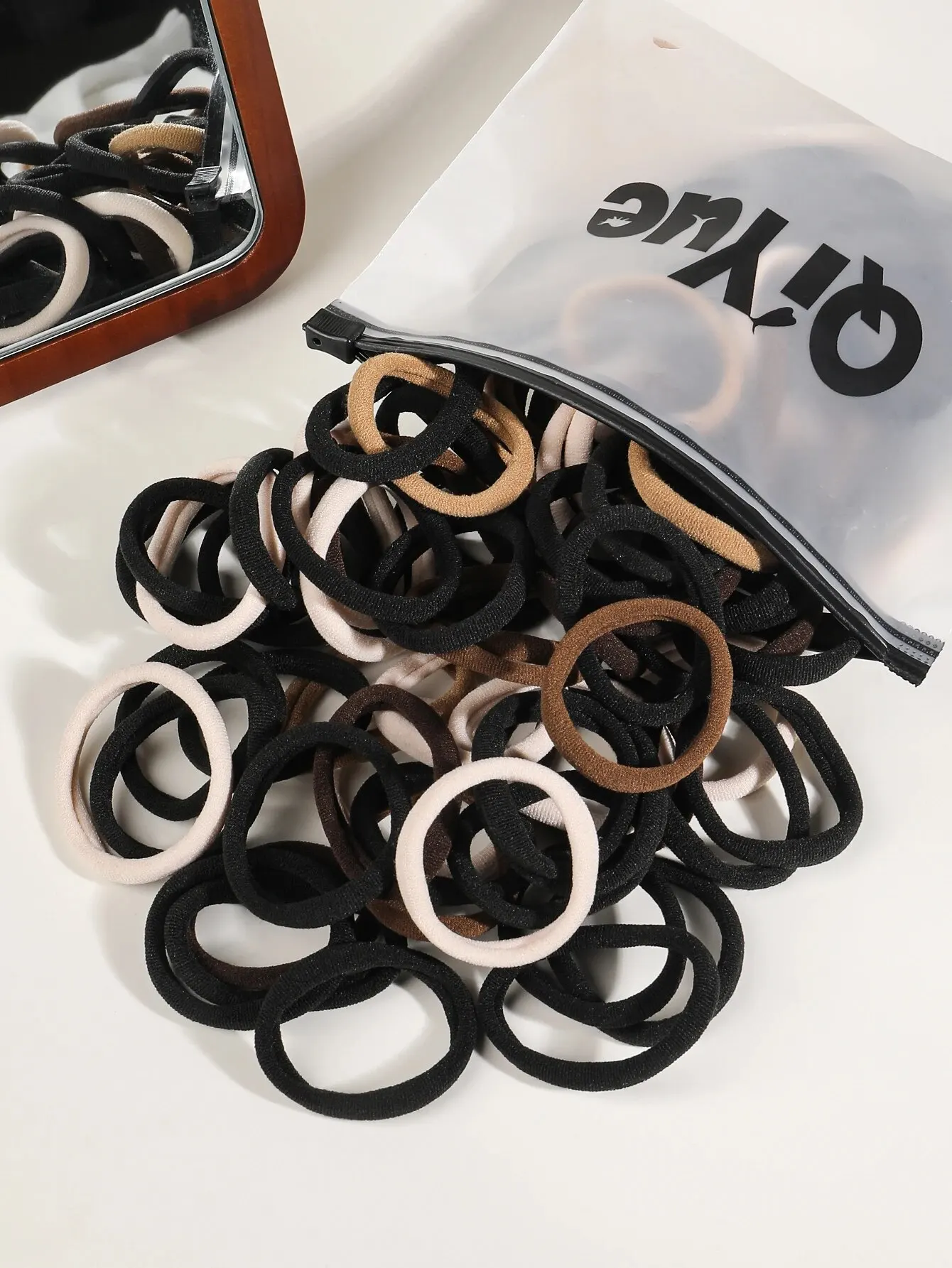 100PCS Black Hair Ties for Women Girls, Seamless Thick Black Hair Band, Elastic Hair Ties No Damage Ponytail Holder