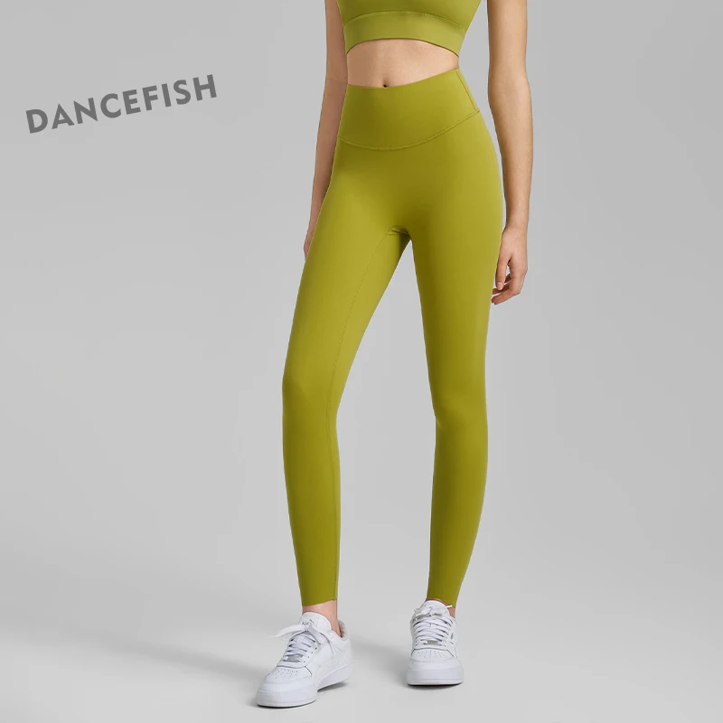 DANCEFISH Women's Naked Jelly Gel Yoga Legging Sports Outer Wear No T-Line Peach Fitness Pants