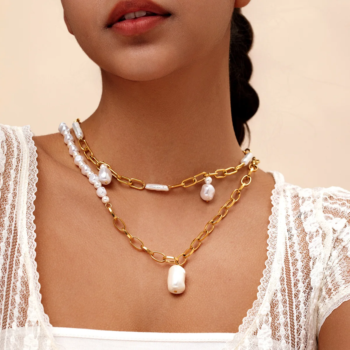 

Layered Thick Chains Pearl Necklace for Women Baroque Pearl Metal Charm Pendant Necklaces Choker Snake Chain Jewelry Gold Color