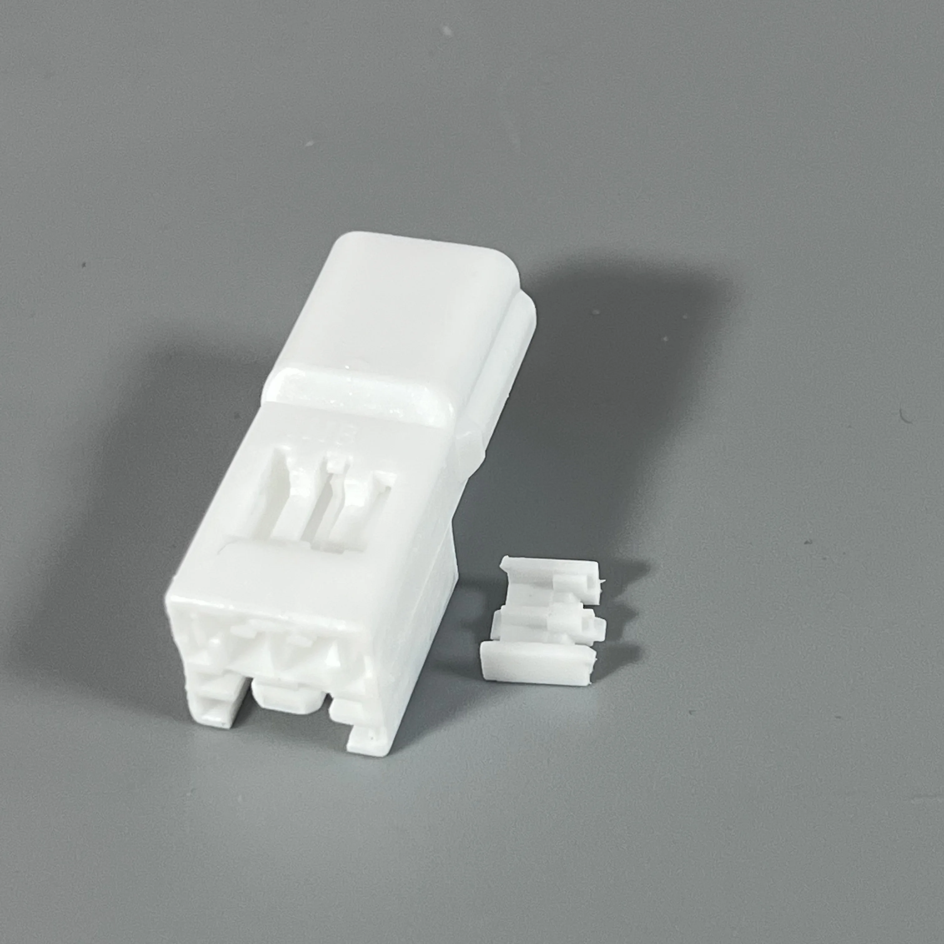 1-20 sets  2pin Suction Control Valve SCV Sensor Socket Connector MG641029 6149-1251