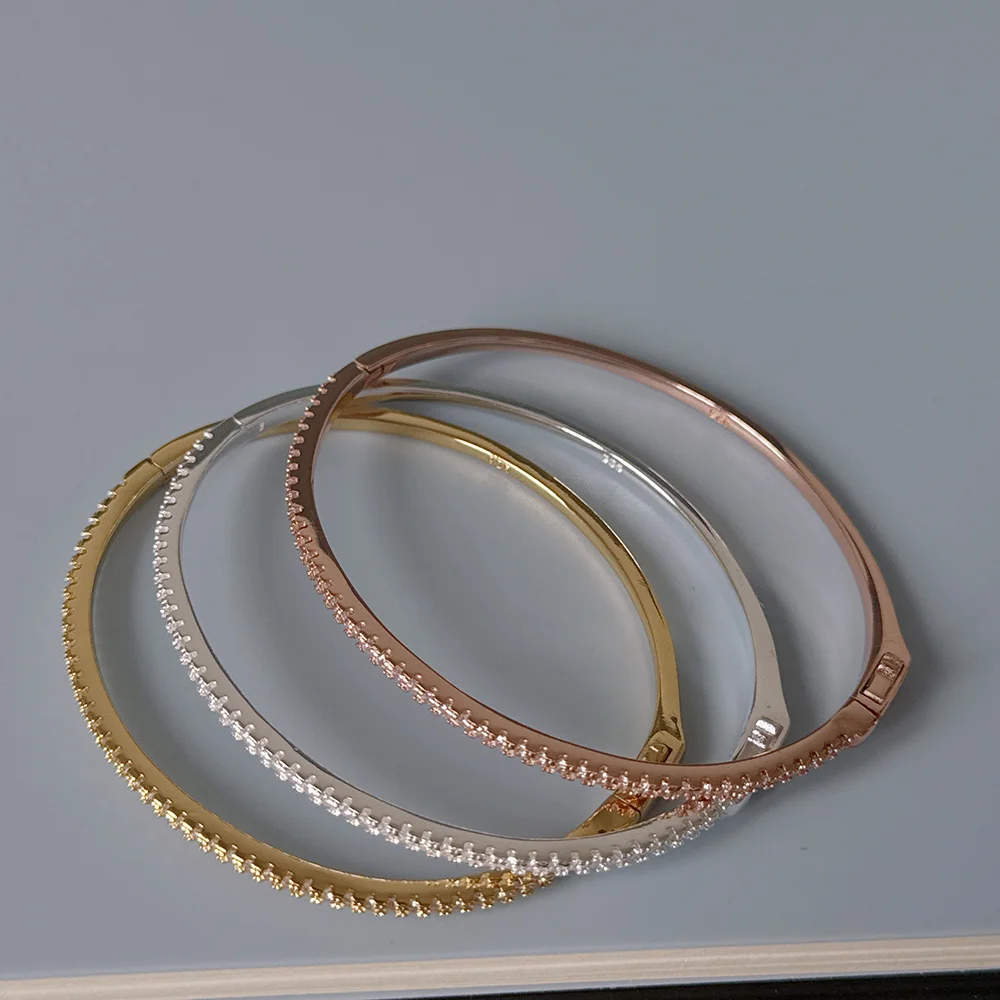 

Top Quality Pure Sterling 925 Silver Jewelry For Women Design NewBangle Classic and Simple Style Suitable for Women's Daily Wear