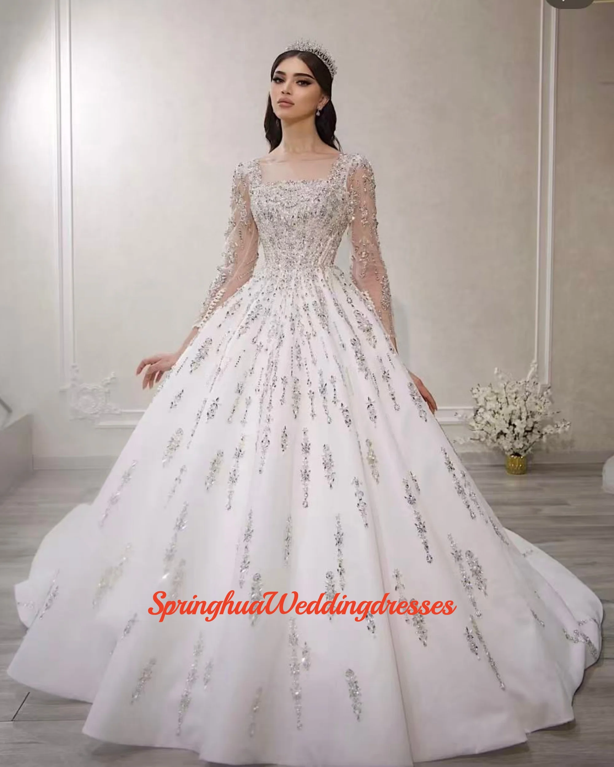 

CustomizedLuxury Ball Gown Wedding Dress For Women O-Neck Long Sleeves Bridal Gown Appliques Sequins Lace Up Dresses Vestidos D