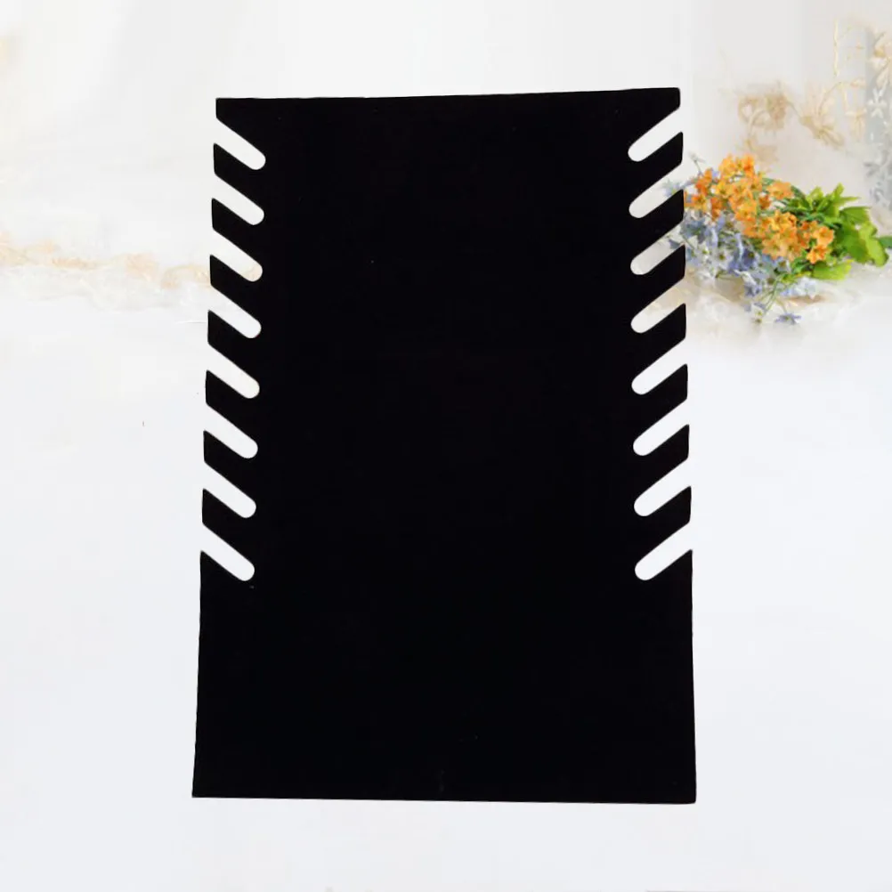 

Черная прямоугольная подставка для демонстрации украшений с флокированным покрытием, органайзер для хранения подвесок, вмещает до 8 ожерелий, для установки на столешницу.