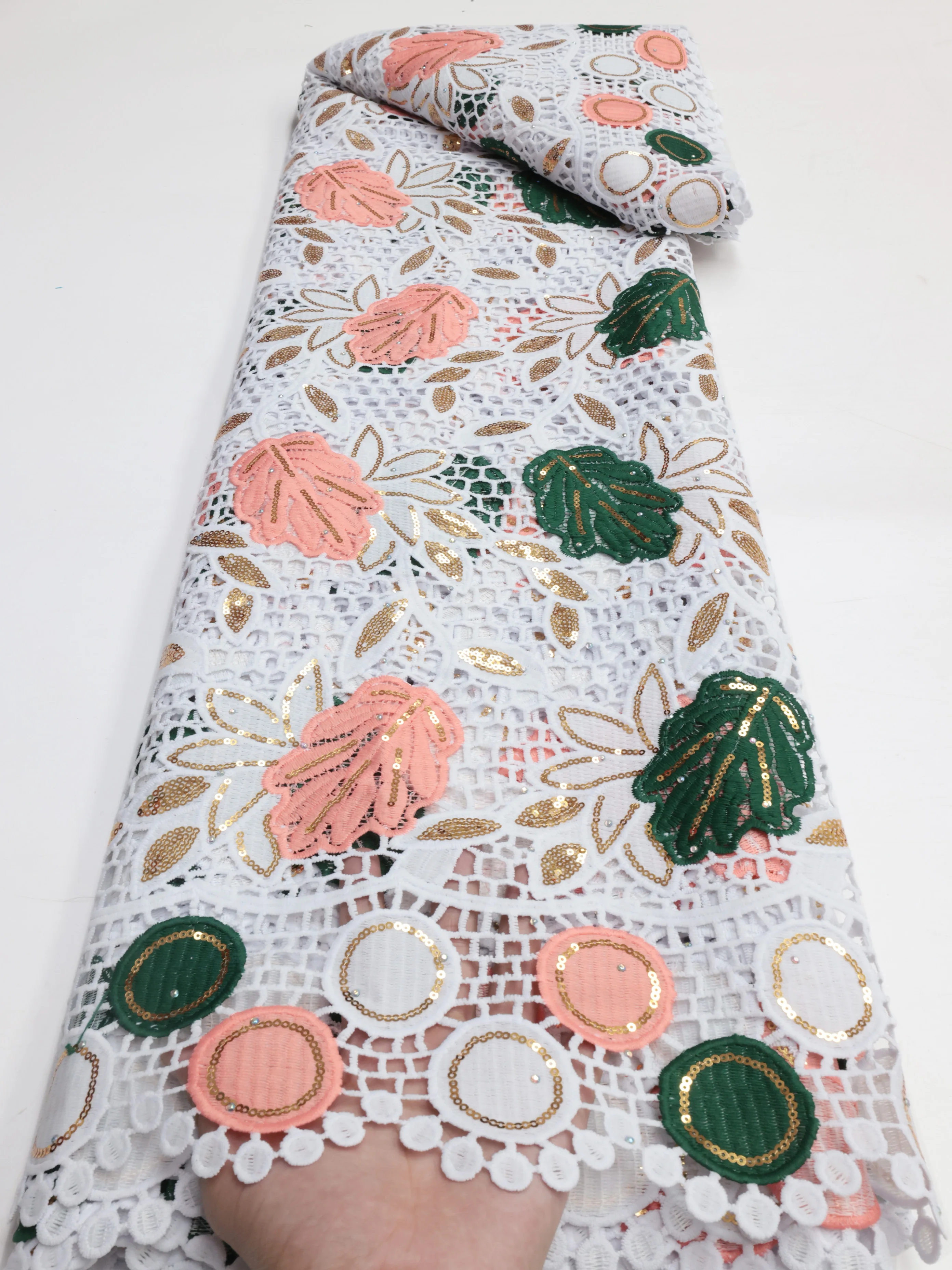 

French Mesh Milk Silk Lace Fabric 2024 Latest African Tulle Chiffon Lace Fabric For Nigeria Bridal Wedding Party Dresses Sewing