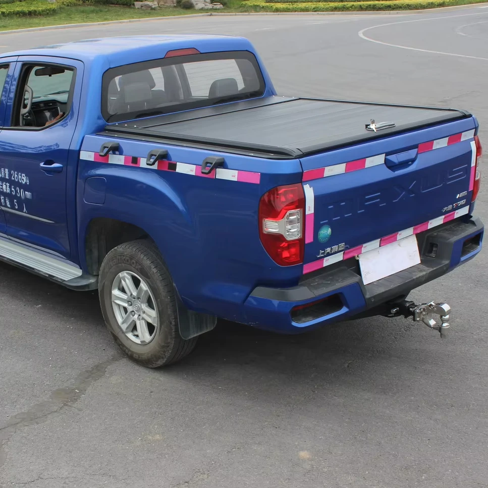 

Heavy-Duty Truck Tonneau Cover for Outdoor Use