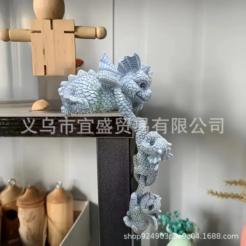 Climbing Dragon Resin Figurine Set- Creative Home Decor & Tabletop Ornament
