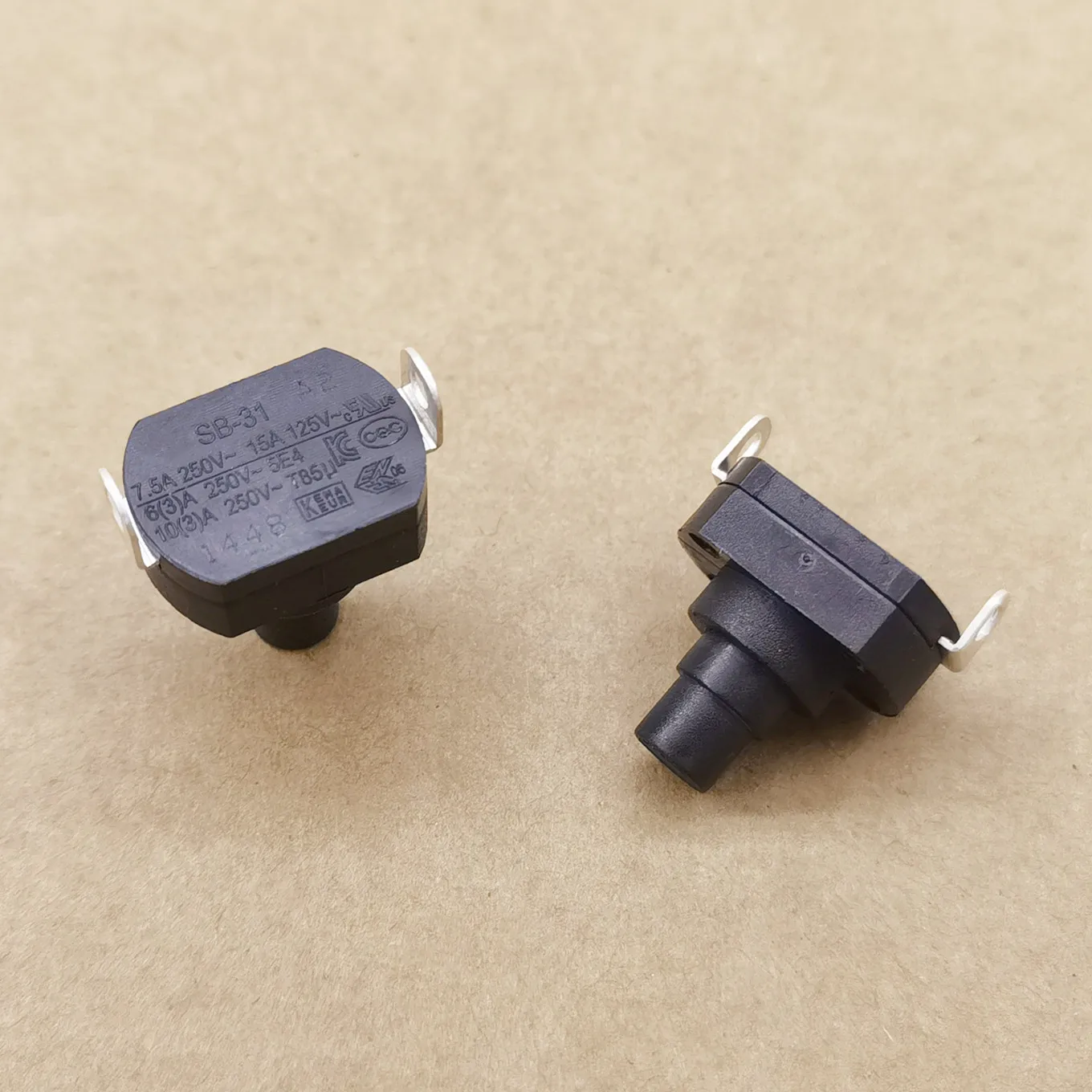 Original New 100% SB-31 High Current 10A250V Small Self-Locking Key Switch With Lock Button Light Touch Power Switch 2pin