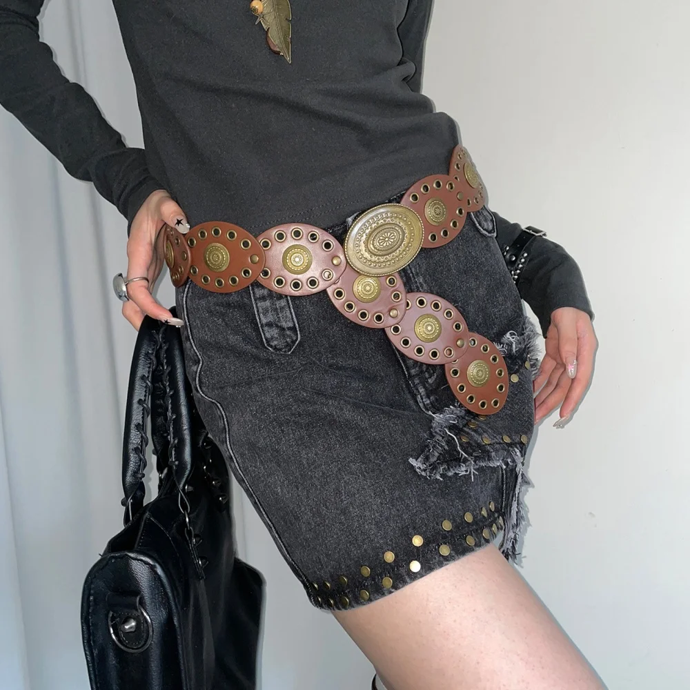 

Широкий пояс в стиле стимпанк, винтажный ковбойский ремень с заклепками, ремень с большой круглой пряжкой, пояс из искусственной кожи (PU) для стимпанка, подходит для веганов.