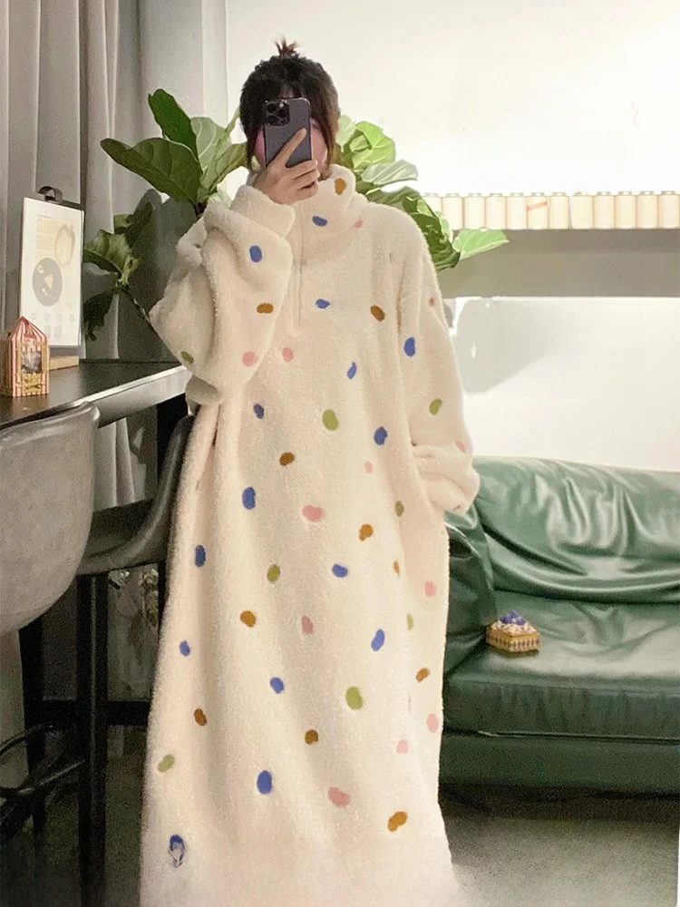 Thiened Fluffy Cora… - image