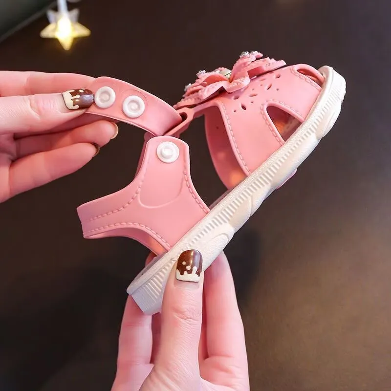 Summer Girls Flower Sandals Fashion Rhinestone Baby Girl Shoes Soft Bottom Toddler Beach Sandals Closed Toe