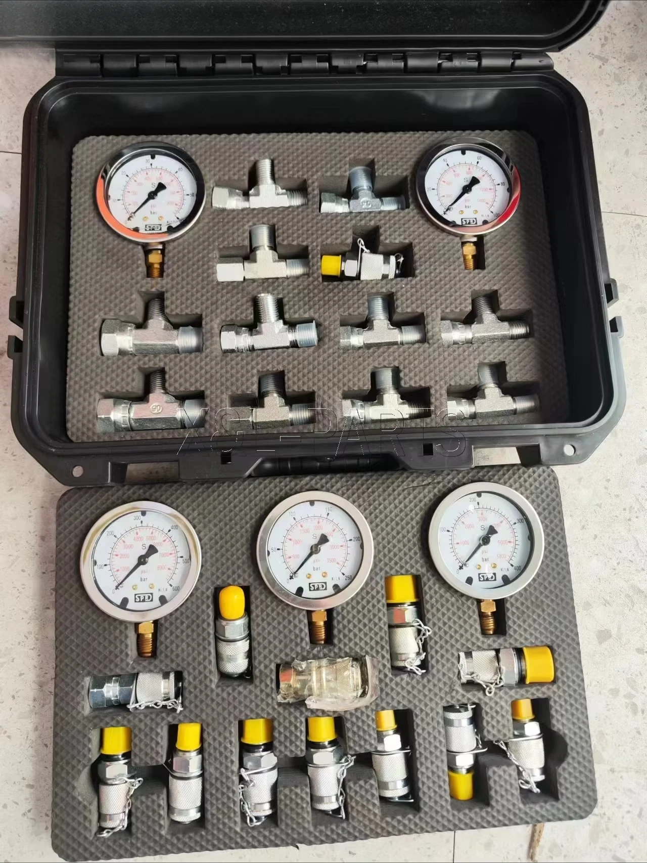 X & L حفارة ساعة محمولة مقاييس ضغط الزيت طاولة اختبار هيدروليكية محمولة (عالمي) للحفارة 5 ساعة