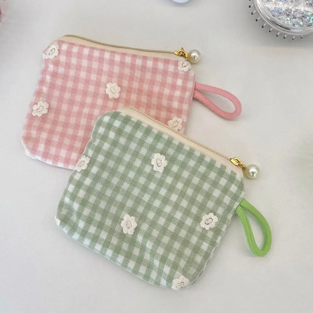Flower Embroidery Ladies Coin Purse Sweet Lace Plaid Canvas Wallet for Women Small Square Portable Girls Storage Bag Makeup Case