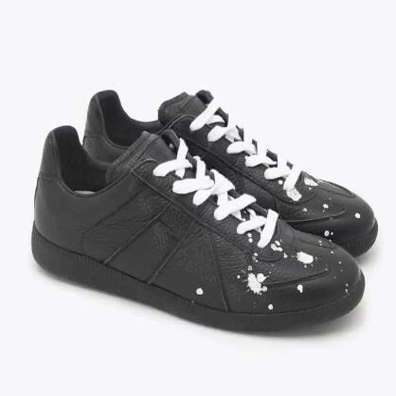

New Man Black White Graffiti Lace Up Flat Low Top Sneakers Male Round Toe Genuine Leather Leisure Breathable Training Shoes