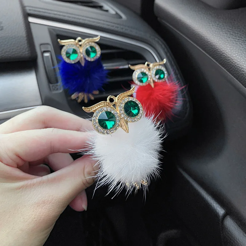 Crystal Owl Car Air Freshener Diamond Villus Owl Car Perfume Air Vent Clip Auto Accessories Interior Woman Aromatherapy Ornament