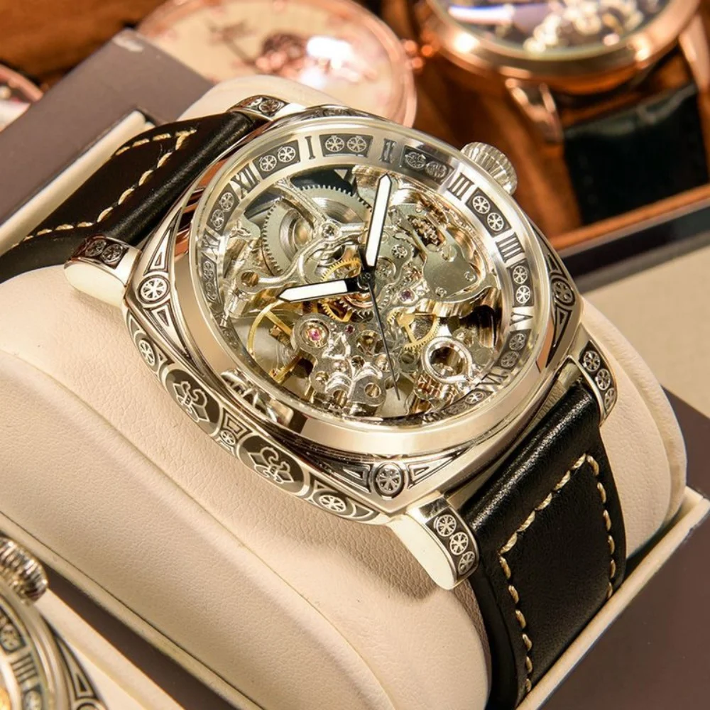 Men's Fully Automatic Mechanical Watch, Retro Carved Design with Fully Hollowed Out Back, Luminous Hands, Roman Numerals, Waterproof Business Watch, Leather Strap, Fashionable Luxury Men's Watch, Gift for Boyfriend or Father's Birthday, High-End Mechanical Wristwatch