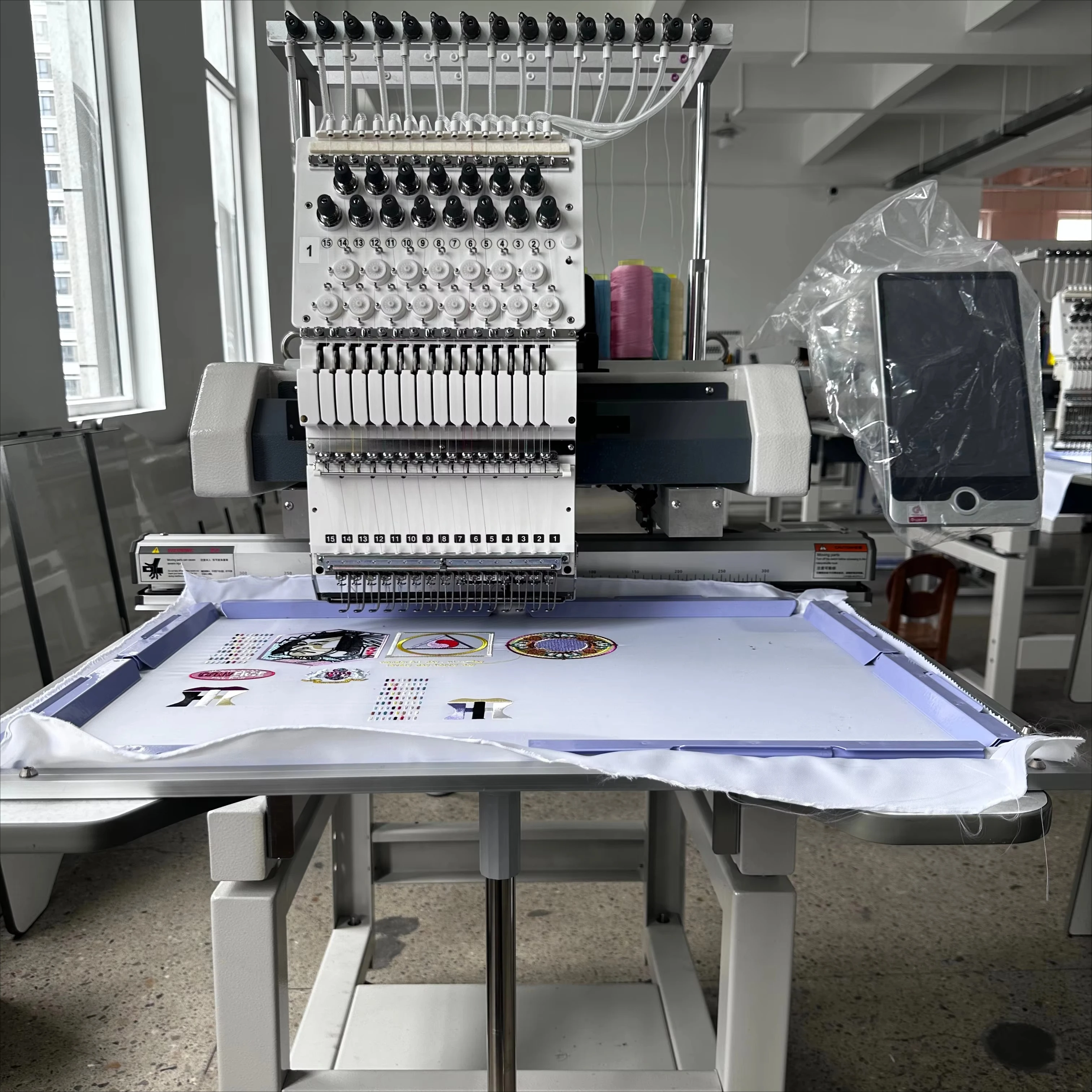 High-Speed Commercial Embroidery Sewing Machine 1-Head Computerized Flat Embroidery Machine Easy Operation