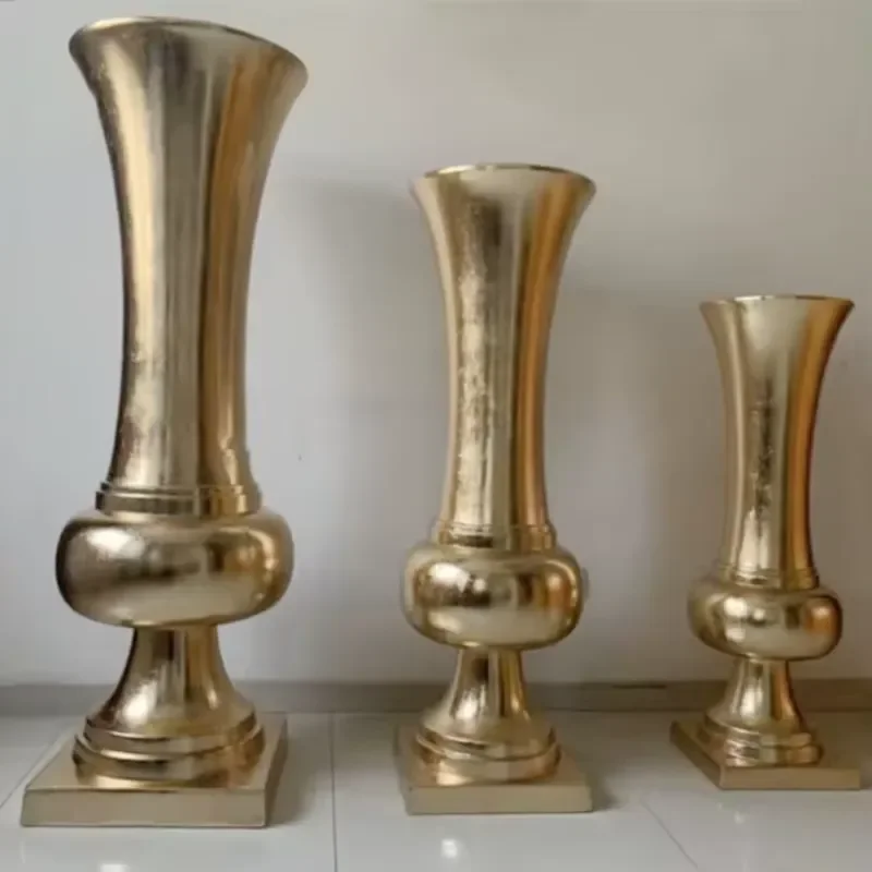 Modern Gold Glass Vase Wedding Table Decorations and Dining Table Centerpiece for Weddings and Events