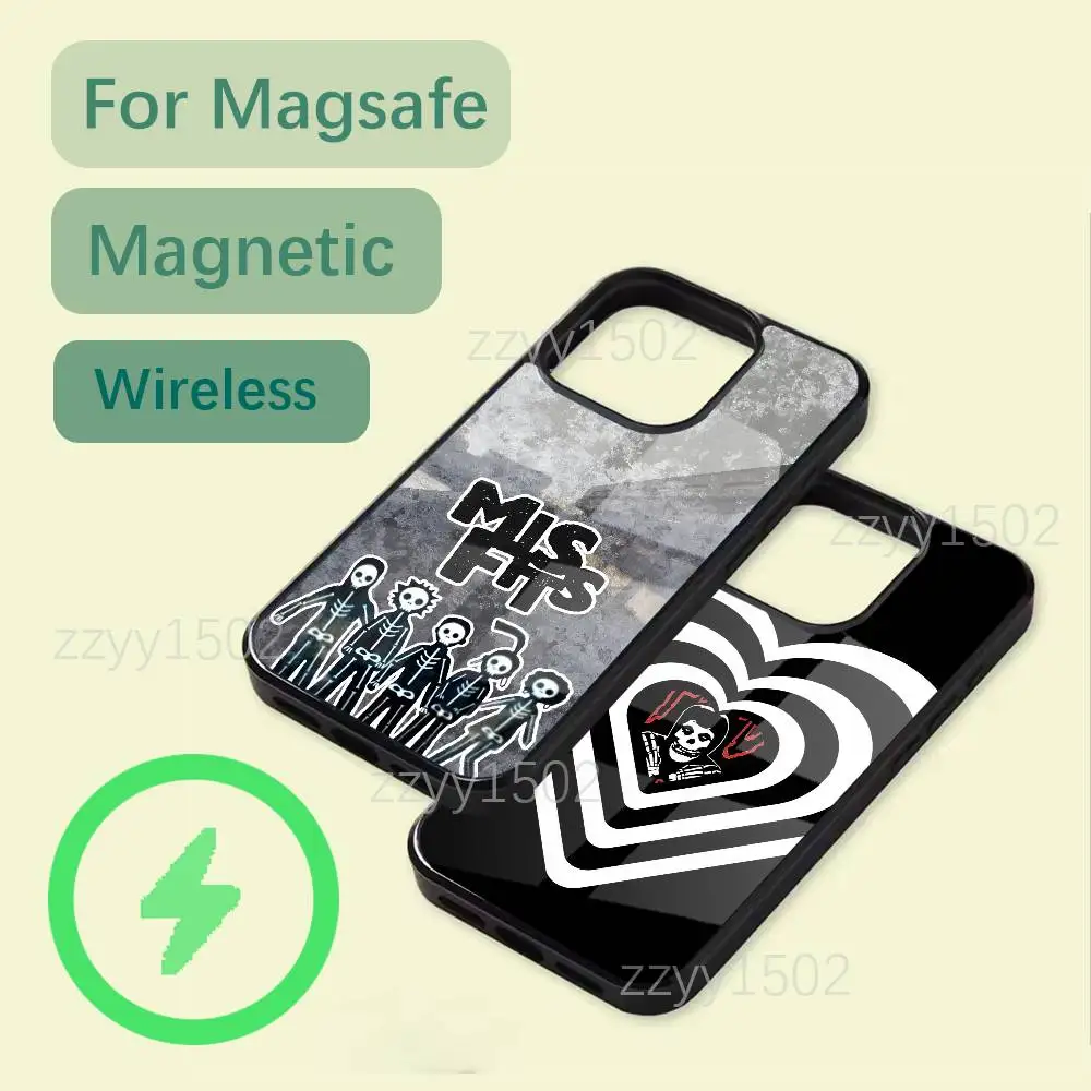 

Band M-Misfits Rock Phone Case For iPhone 17,16,15,14,13,12,11,Pro,Max,Plus,Mini,SE4,E Magsafe Wireless Charging