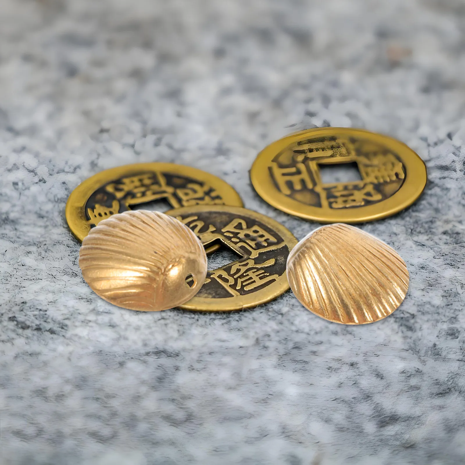 2Pairs Brass Feng Shui Brass Shell Cup Taoist Divination Tool Retro Crafted Spiritual Practice Wealth Attracting Ornament