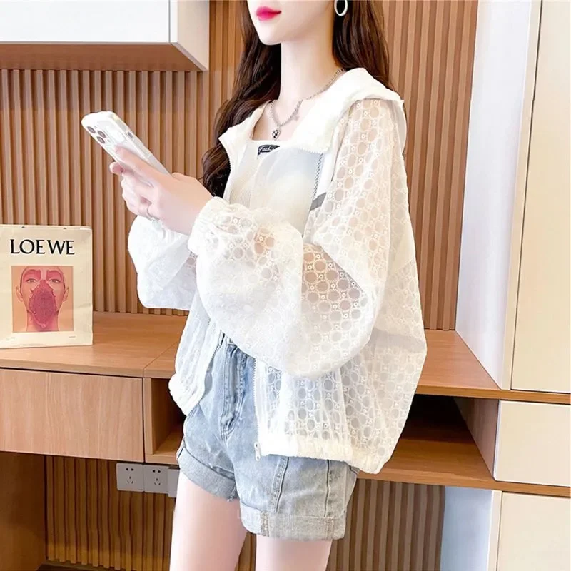 Frühling Sommer Kurze Dünne Sonnencreme Mantel Frauen 2026 Neue Mode Lose Freizeit Mit Kapuze Strickjacke Reine Farbe Mantel Weibliche