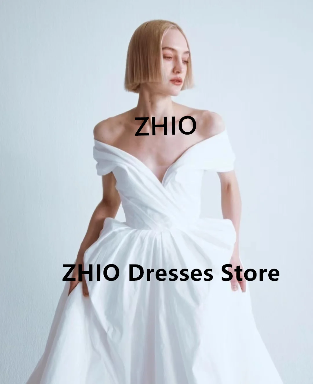 ZHIO Abito da sposa con pieghe A-Line Pick-up con spalle scoperte Lunghezza pavimento Abito da sposa Abiti eleganti personalizzati da sposa