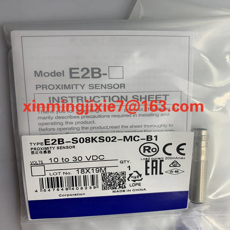 Proximity switch in new condition E2B-S08KS02-MC-B1 E2B-M18KS08-WZ-C1 E2B-M18KS08-WZ-C2 E2B-M18KS08-WZ-B1 E2B-M18KS08-WZ-B2