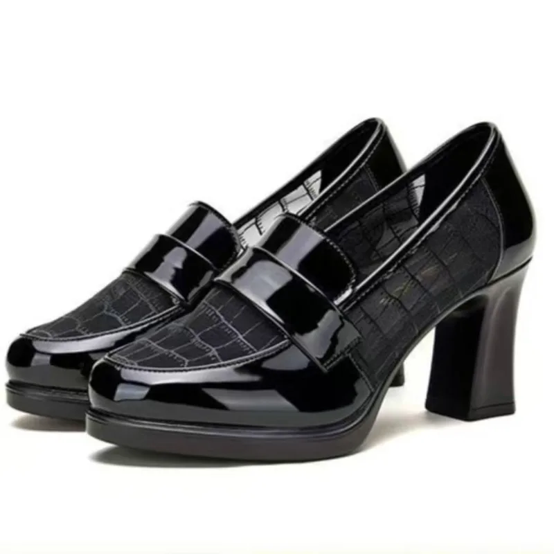 

Летние дышащие туфли на высоком каблуке для женщин 2026: Новинка, с перфорацией, на толстой подошве, для работы