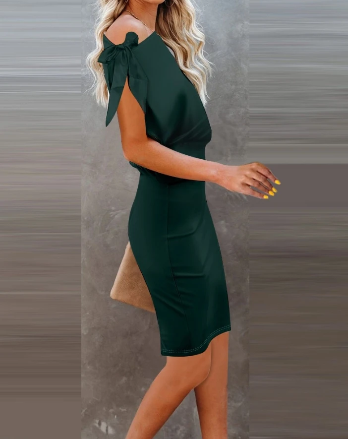 Robe cintrée avec nœud décoratif pour femme, style décontracté, été 2024, nouveau