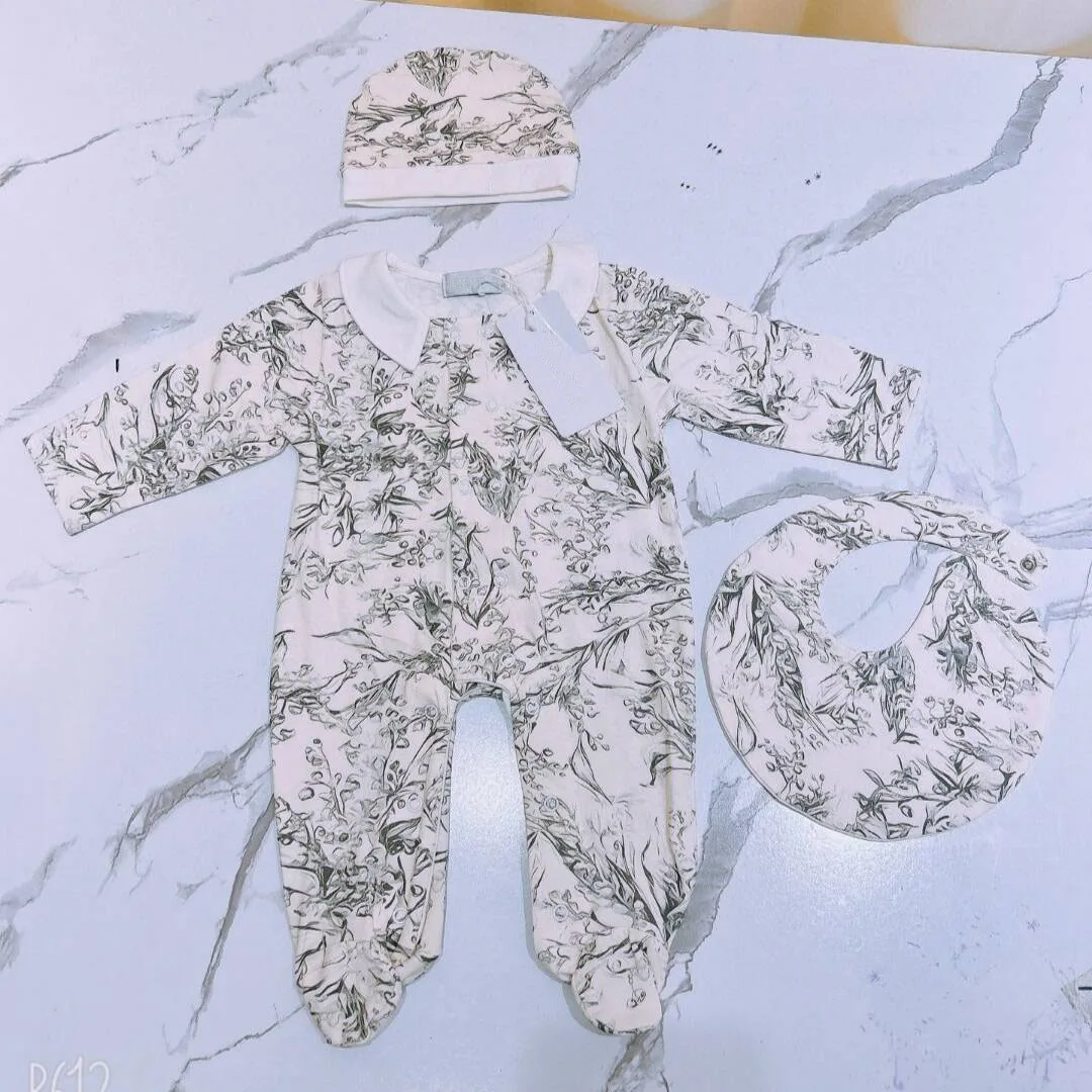 

2024 new design Baby clothes newborn baby pure cotton jumpsuits full print forest baby girl rompers bib hat 3 pcs set